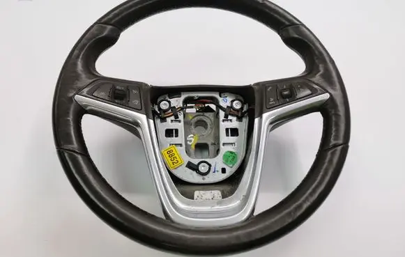 Opel Mokka Steering wheel