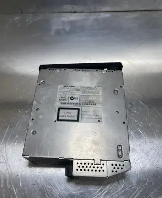 BMW 5 E60 E61 CD/DVD changer 9131850