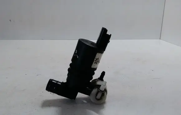 Peugeot 407 Windscreen/windshield washer pump 9643447980
