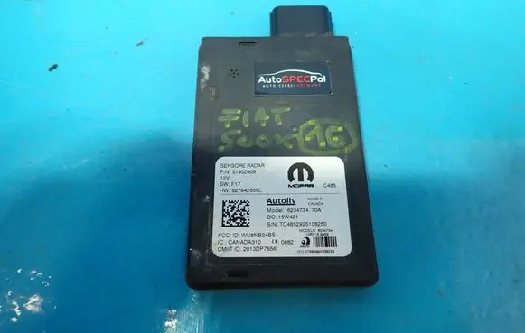 Fiat 500X Blind spot module 51952908 623473470A TC4852925108250