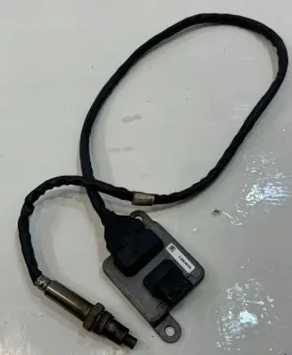 Skoda Superb B8 (3V) Lambda probe sensor 04L907805E