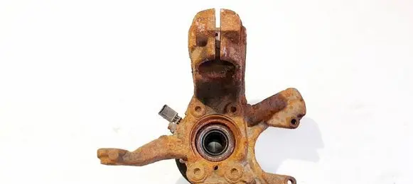 Volkswagen Golf V Front wheel hub