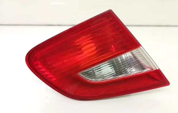 Skoda Superb B6 (3T) Tailgate rear/tail lights 3T5945093