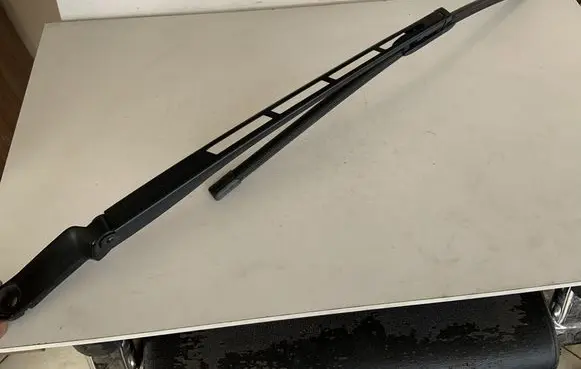 Audi Q7 4L Front wiper blade arm 4L1955407A