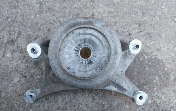 Audi A4 S4 B8 8K Coil spring mount 8k0412383f