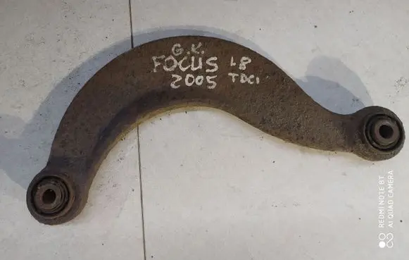 Ford Focus Rear control arm 1M515500