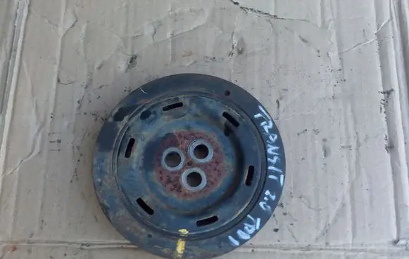 Ford Escort Crankshaft pulley