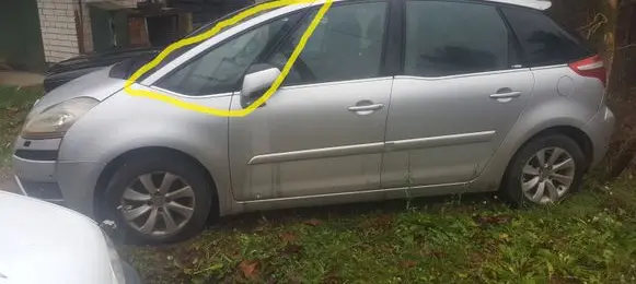 Citroen C4 I Picasso Front triangle window/glass 