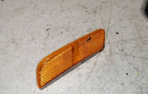 Volkswagen Tiguan Front reflector 5N0945120A