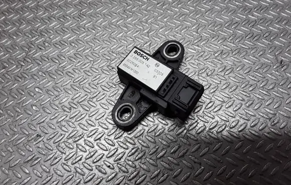 KIA Sorento Airbag deployment crash/impact sensor 0265005142 95640M1200