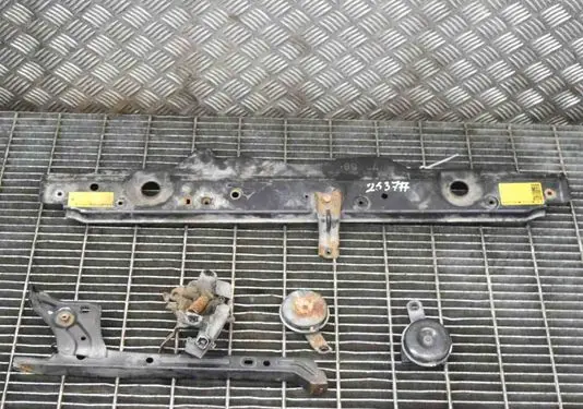 Toyota Prius (XW20) Top upper radiator support slam panel 77758