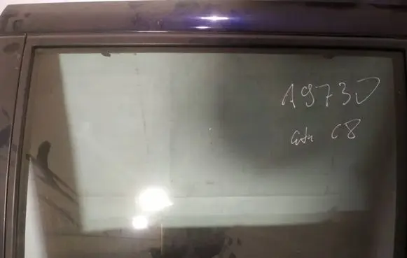 Citroen C8 Rear door window glass as2