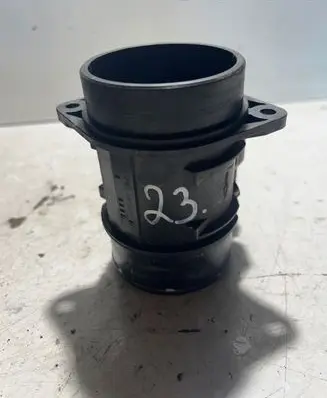 Renault Megane III Mass air flow meter 8200682558 5WK97021 022040252