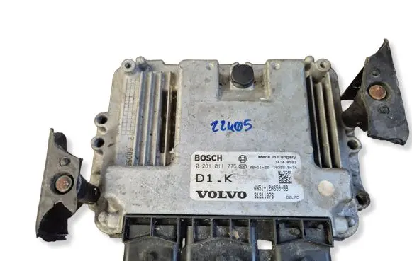 Volvo V50 Engine control unit/module 0281011775 4N5112A650BB