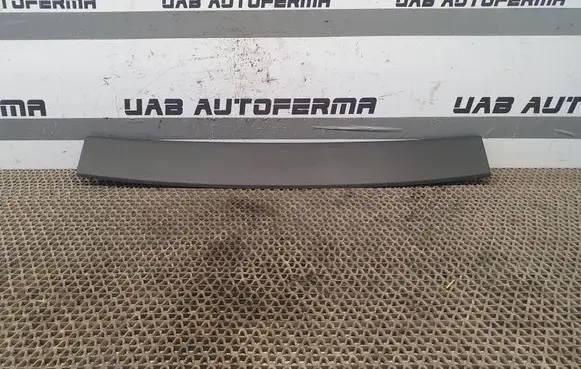 Volkswagen Tiguan Trunk/boot trim cover 5NA867707