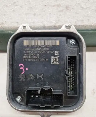 Peugeot 308 LED ballast control module 985841618000
