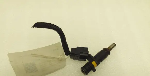 Mini One - Cooper Coupe R56 Fuel injector 7528176 V752817680