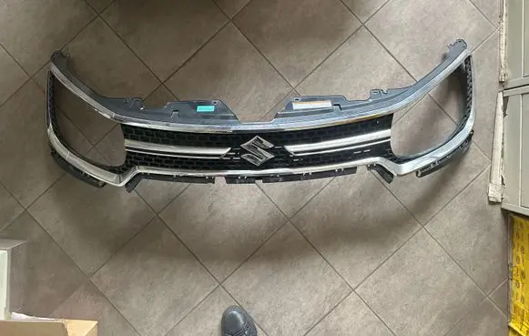 Suzuki Ignis Front bumper upper radiator grill 7211262K0
