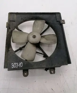 Mazda MX-3 Radiator cooling fan shroud