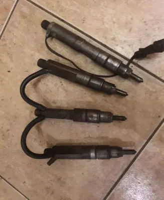 Audi A4 S4 B5 8D Fuel injector 028130201G 028130201j