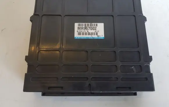 Mitsubishi Pajero Gearbox control unit/module MR967002