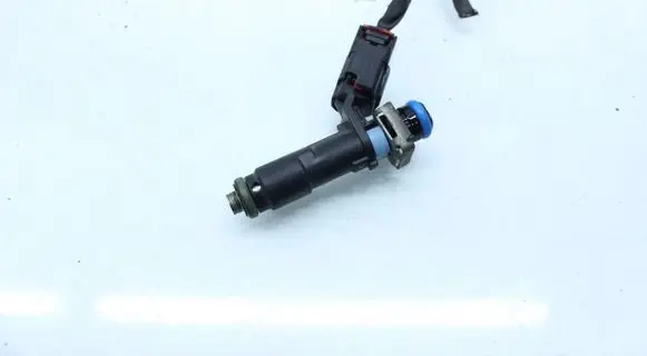 Jeep Compass Fuel injector 04593986AB