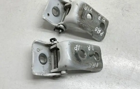 Toyota Proace Front door hinge set 