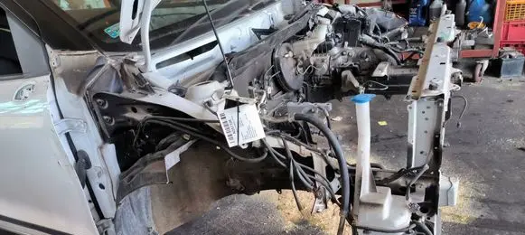 Suzuki Baleno IV Front quarter panel 
