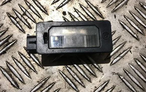 BMW 5 E60 E61 Number plate light 7165646