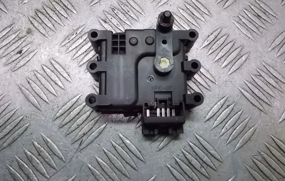 Mazda 6 A/C air flow flap actuator/motor 
