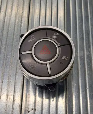 SsangYong Kyron Hazard light switch 8520109010