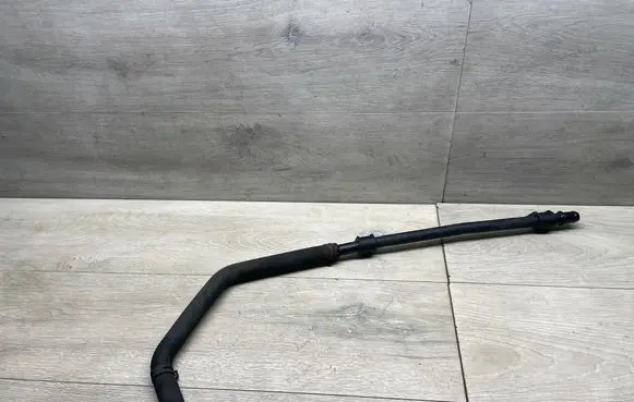 Mercedes-Benz Vito Viano W639 Engine coolant pipe/hose A6398306315 PA66GF30