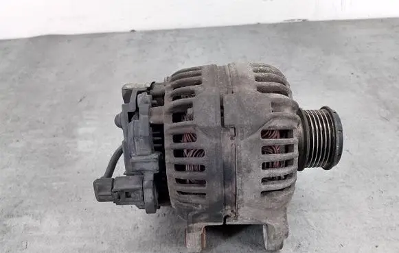 Volkswagen Golf Plus Generator/alternator 06F903023F