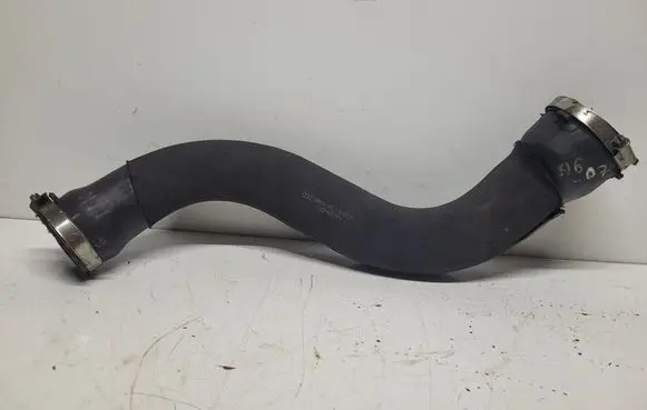 Audi A6 S6 C6 4F Turbo air intake inlet pipe/hose 