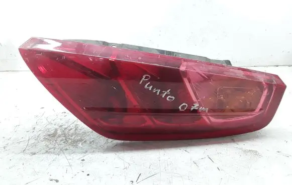 Fiat Punto (188) Rear/tail lights
