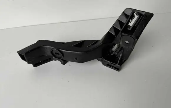 Seat Arona Rear bumper mounting bracket 6F9807377E