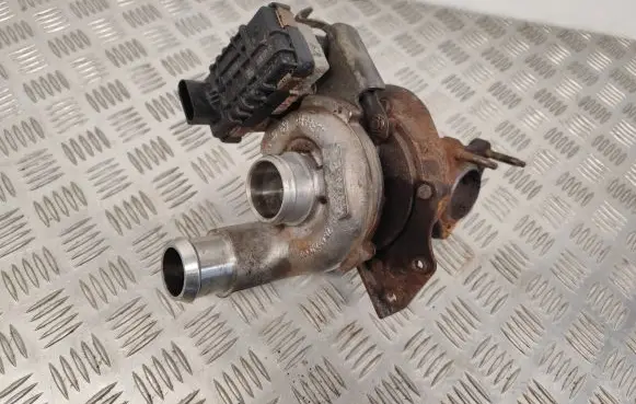 Ford Focus Turbo 7G9Q6K682BD