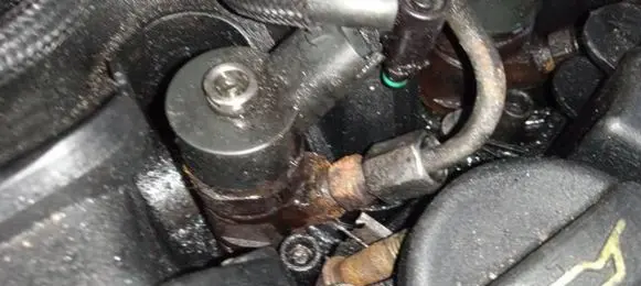 Ford C-MAX I Fuel injector 0445110239