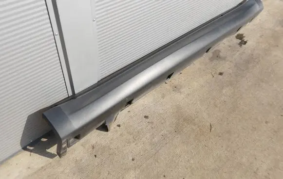Suzuki Vitara (LY) Sill/side skirt trim 