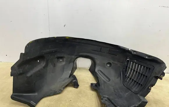 Opel Vivaro Front wheel arch liner splash guards 9808363380