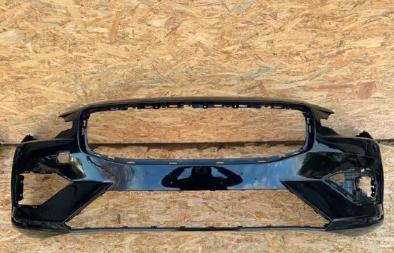 Volvo V60 Front bumper 31690589