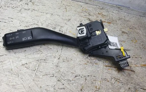 Volkswagen Touran I Indicator stalk 1K0953513A