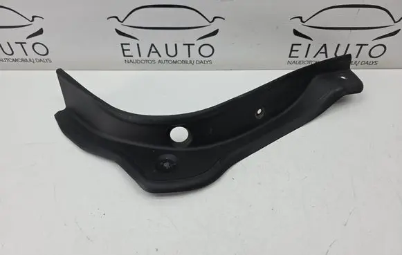 BMW 4 F36 Gran coupe Rear/tail light trim molding 7474490 51497474490