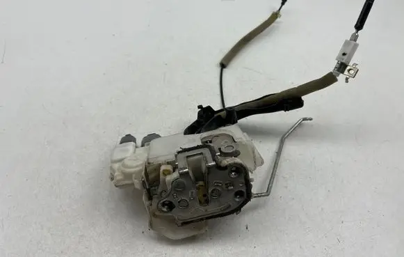Front door lock