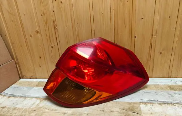 Subaru Outback Rear/tail lights 22020792
