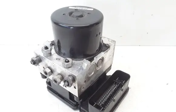 Volvo V60 ABS Pump 31329137