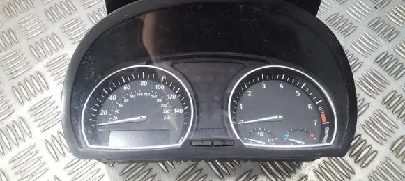 BMW X3 E83 Speedometer (instrument cluster) 1040781 1024650-21