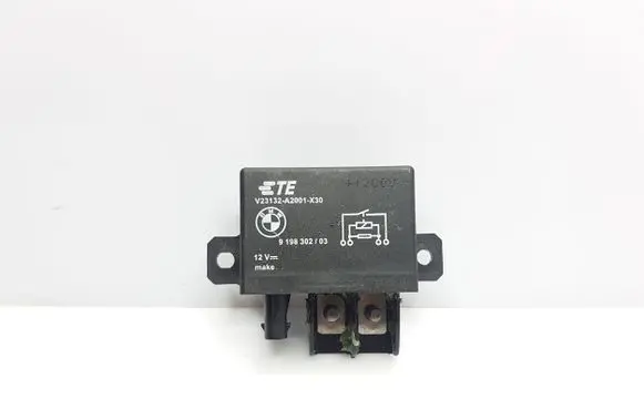 Coolant fan relay