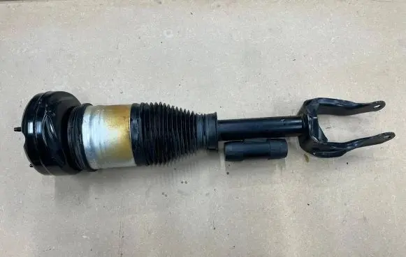 Mercedes-Benz GLE W167 Front shock absorber/damper A1673203213