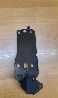 BMW 3 E92 E93 Radiator support slam panel bracket 23781010 7117811